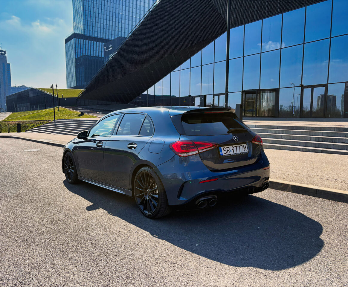 Zdjęcie samochodu 2